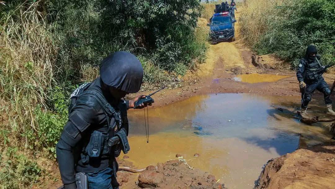A security checkpoint on the perilous Okpella-Auchi road, a known hotspot for kidnapping incidents in Edo State.